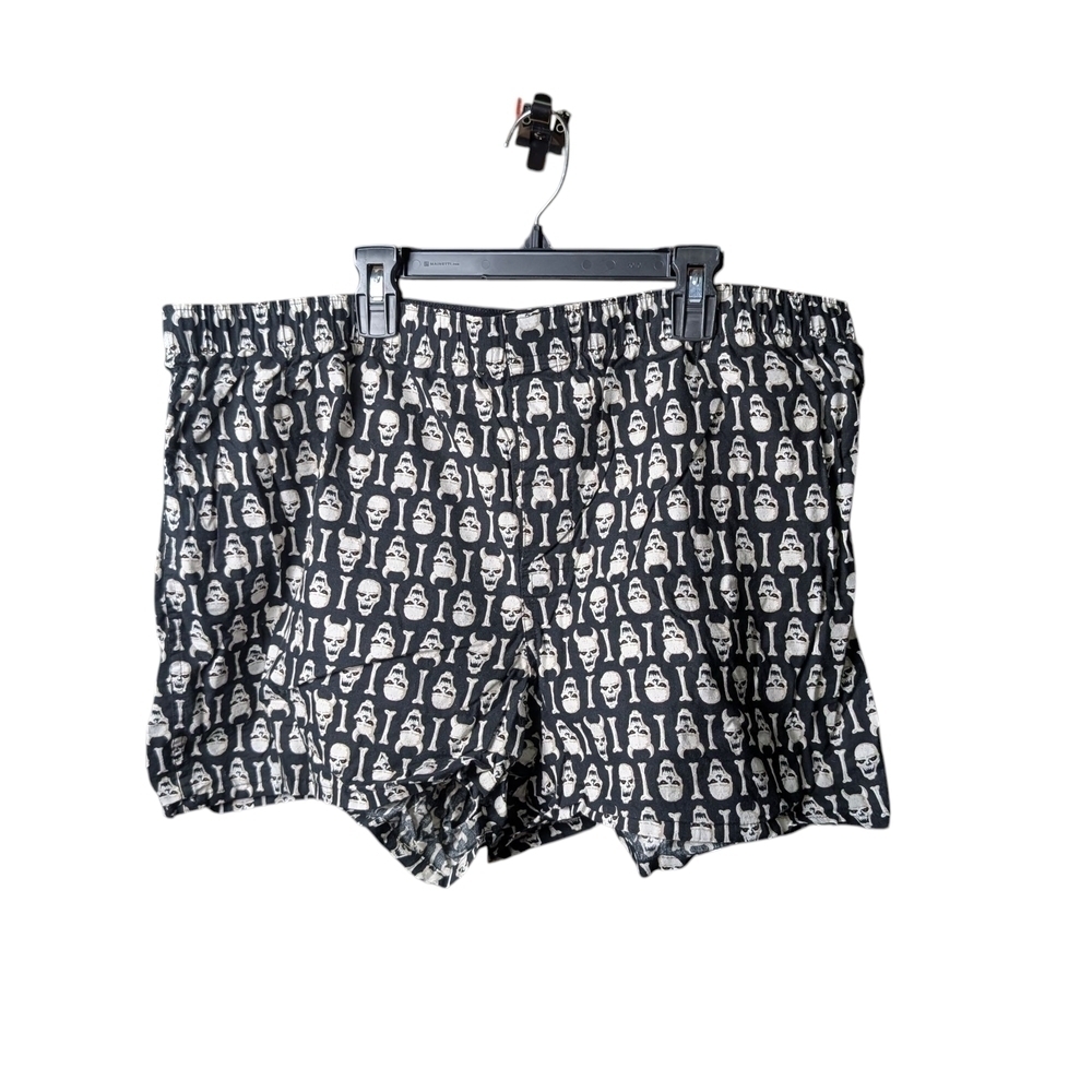 Mossimo Supply Co. Skulls Bones Halloween Spooky Black White Men's XL Shorts EUC